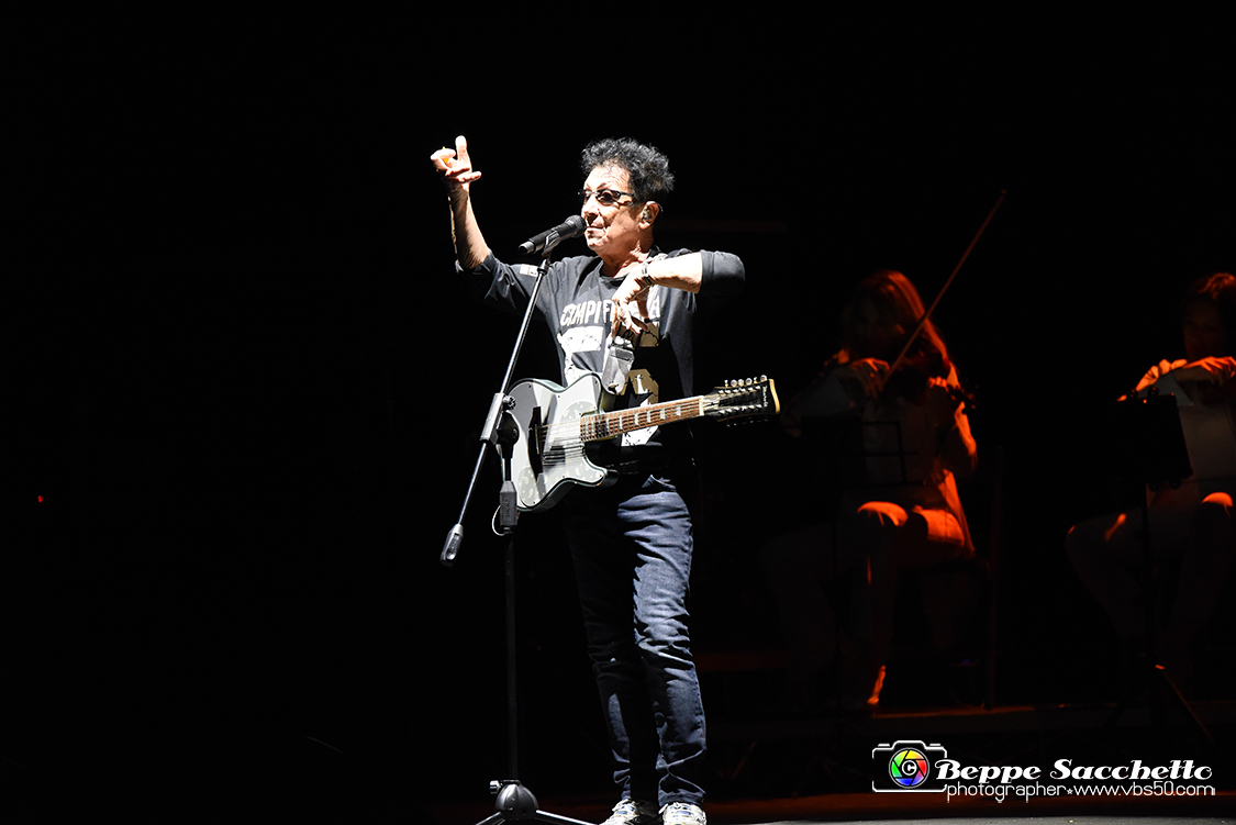 VBS_3936 - Concerto Edoardo Bennato - Peter Pan Rock 'n' Roll Tour.jpg